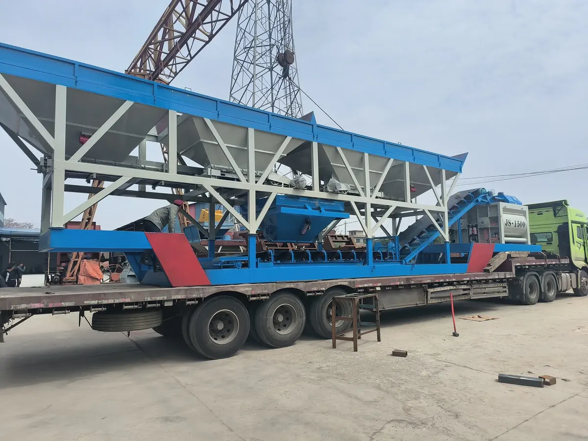 Longboard truck loading aggregate batching module, low-level conveying section, and real shots of JS1500 main mixer.